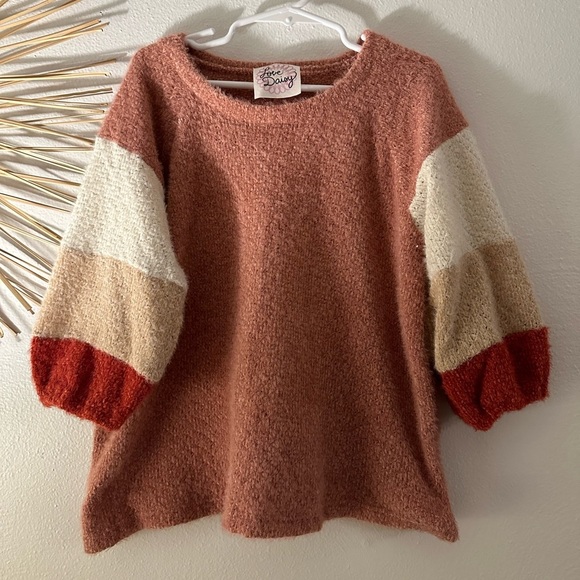 love daisy Other - Love Daisy Girls Sweater